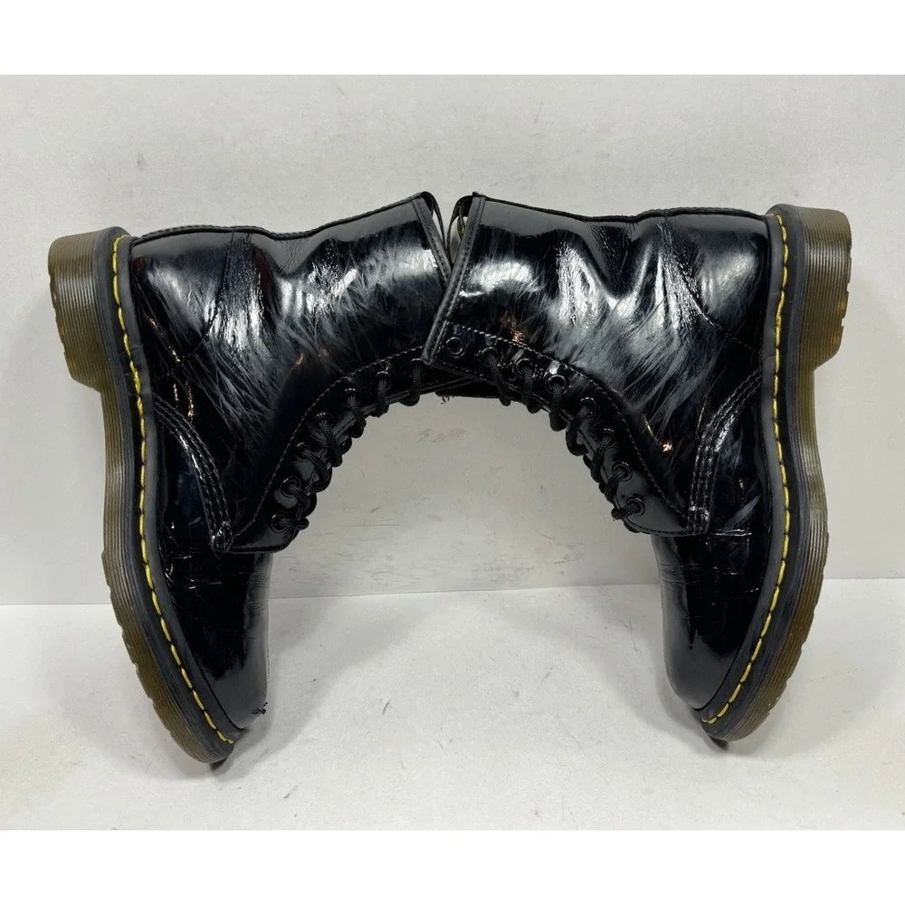 Doc Dr. Martens 1460 Patent‎ Leather Women's 7 8-Eye Boots Black 11821